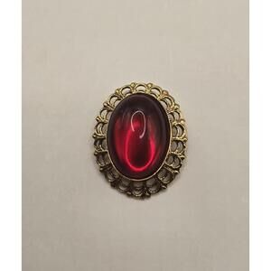 Red Cabochon Brass goldtone cutout design border brooch